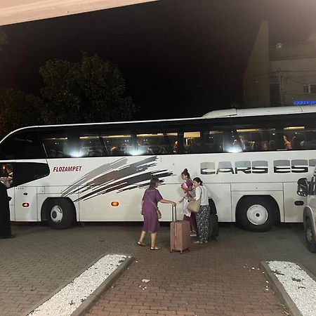 טימישוארה Hotel Vandia מראה חיצוני תמונה
