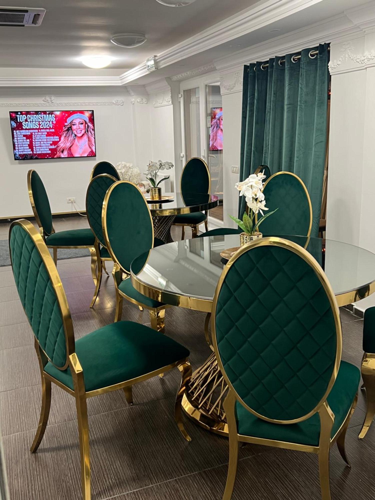טימישוארה Hotel Vandia מראה חיצוני תמונה